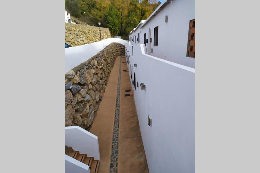 شقة Picena  في Apartamento En Nevada. La Casa De Isabel Maria المظهر الخارجي الصورة